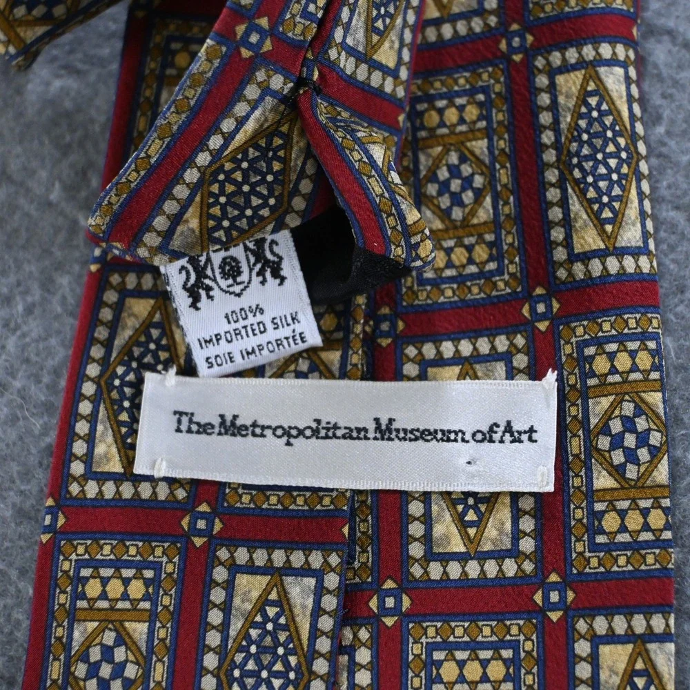 Metropolitan Museum of Art Mens Vintage Geometric Mosaic Silk Tie OS Red Gold